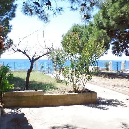 Vasiliki΄s House Dom wakacyjny Skála Kallirákhis